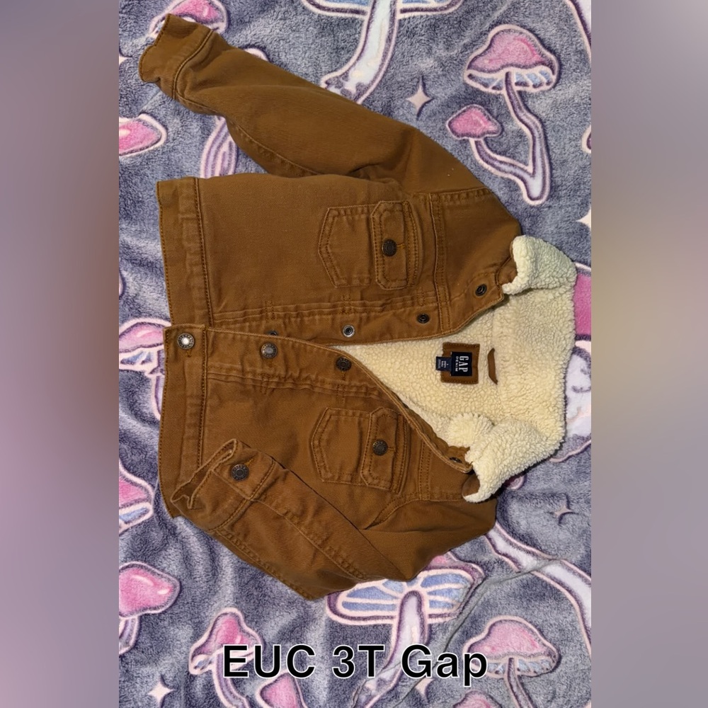 GAP Tan Sherpa-Lined Jacket